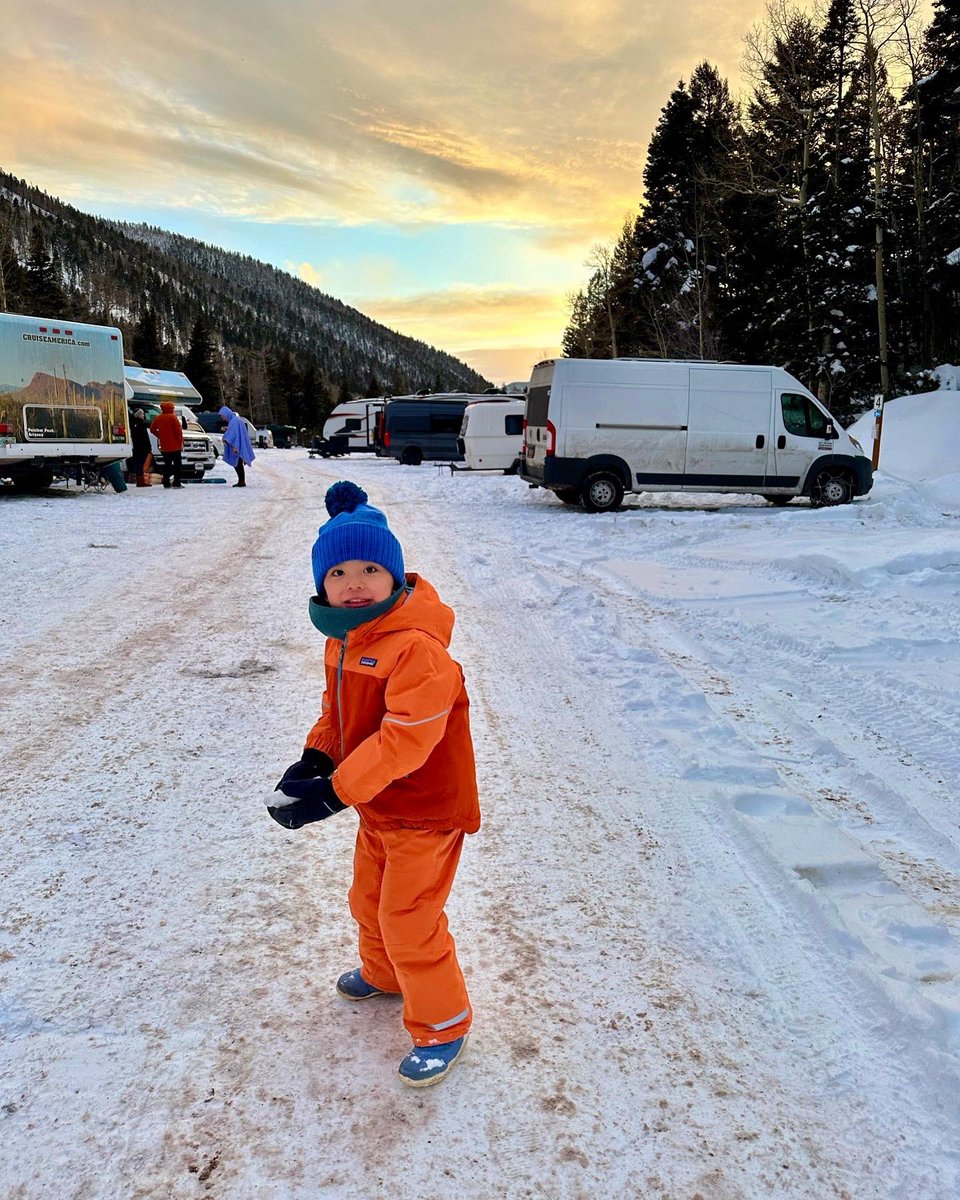 ScottJurek's tweet photo. Winter… I mean Spring Break?!? Sometimes warm ☀️ isn’t in the cards but the ultimate goal of spending time together outside was achieved. All weather conditions welcomed, okay well most 🙃🙂 https://t.co/ENXdxzYCcT