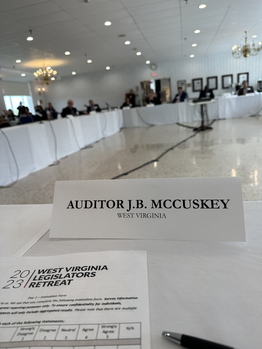 mccuskeyforwv's tweet photo. I am so proud to kick off the #wvlr23 retreat.  Ensuring that every child in WV is given the opportunity to succeed is our greatest challenge.  Ensuring every parent has options for their child’s future  is the the best first step. We will spend the next two days learning how we can make changes in our state, ensuring that every family who comes to WV to live our dream knows that their children’s success is our priority.  @Hunt_Institute