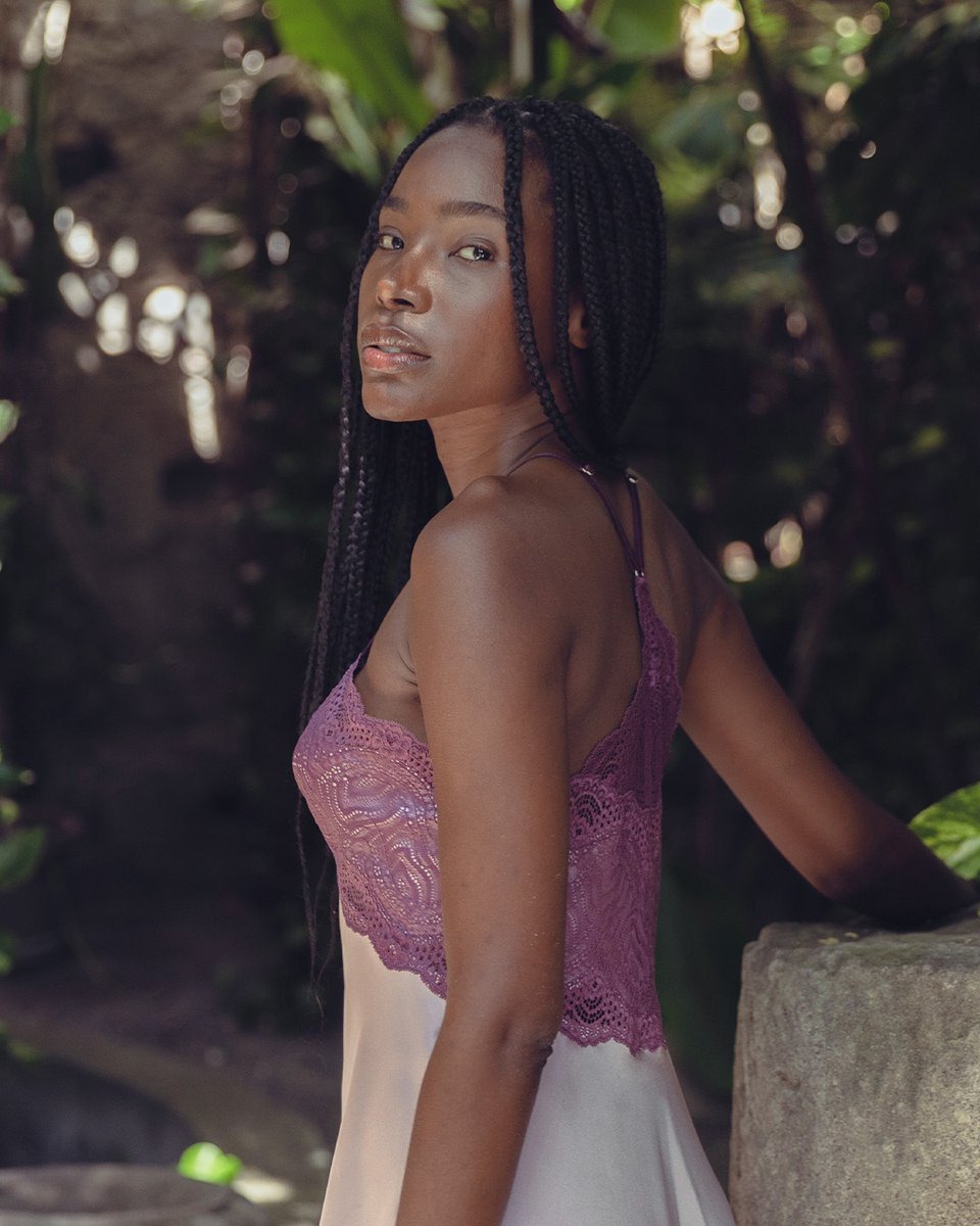 NK_iMODE's tweet photo. The Raquel swing chemise in mauve and peony evokes spring floral feelings. It's the perfect piece for the season.
Find yours today: https://t.co/ZdloAeJWrl
#nkimode #beyondthesheets #luxuryloungewear #designedinvancouver #stayathomestyles #contemporarywoman #silkloungewear https://t.co/X3aFRLDlbG