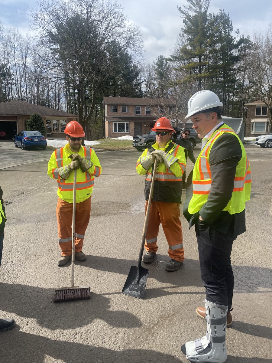 Mayor Alex Nuttall tweet media