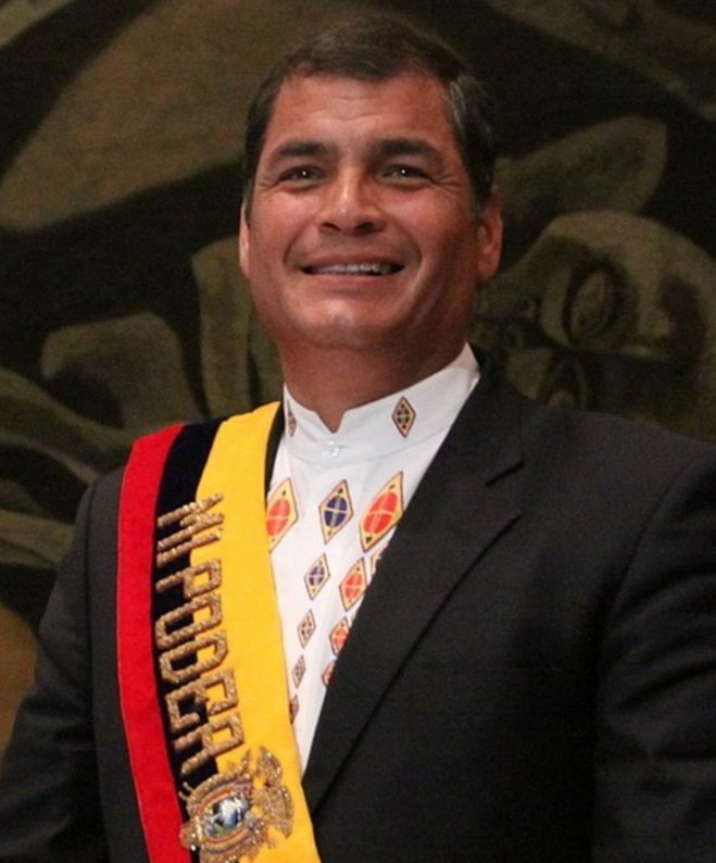 #FelizCumpleRafael #EcuadorTeNecesita
#ElMejorPresidente
#VolverasYVenceras
❤✊🇪🇨