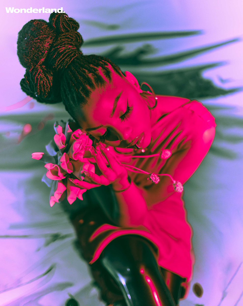 ChloeBailey's tweet photo. where the flowers bloom 🦋 https://t.co/JAvS1SyzTL