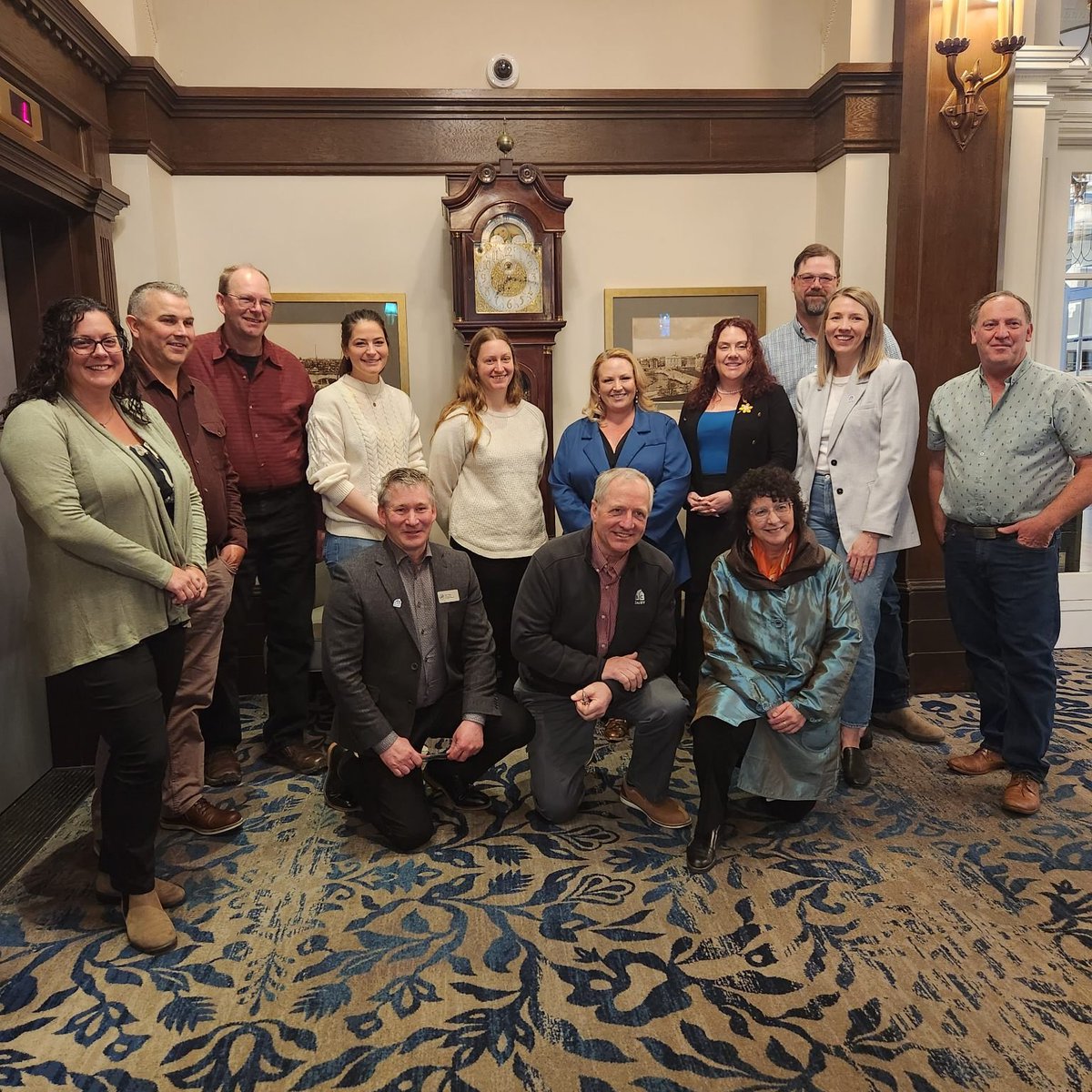 Thank you to our Minister of Agriculture @Pam_Alexis_  for meeting with dairy farmers in Victoria today to discuss the future of our industry and our commitment to food security across the province. #FeedBC #BCPoli