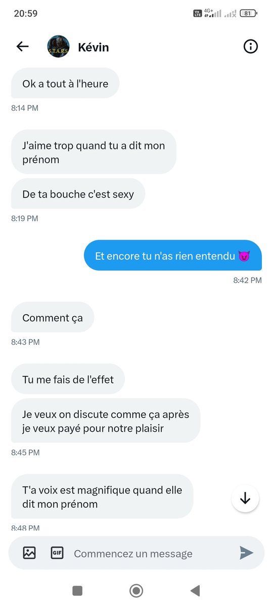 camille_fetich's tweet photo. 😈 Dans la cours des bouffons, j'affiche @kevinsaintemar1.
Vidéo de vérification personnalisé pour lui, et trouve encore le moyen de contourner l'offrande.😈
#soumi #larbin #fetichistespieds
#feeddom #moneymiss https://t.co/lq2O7H4GEX