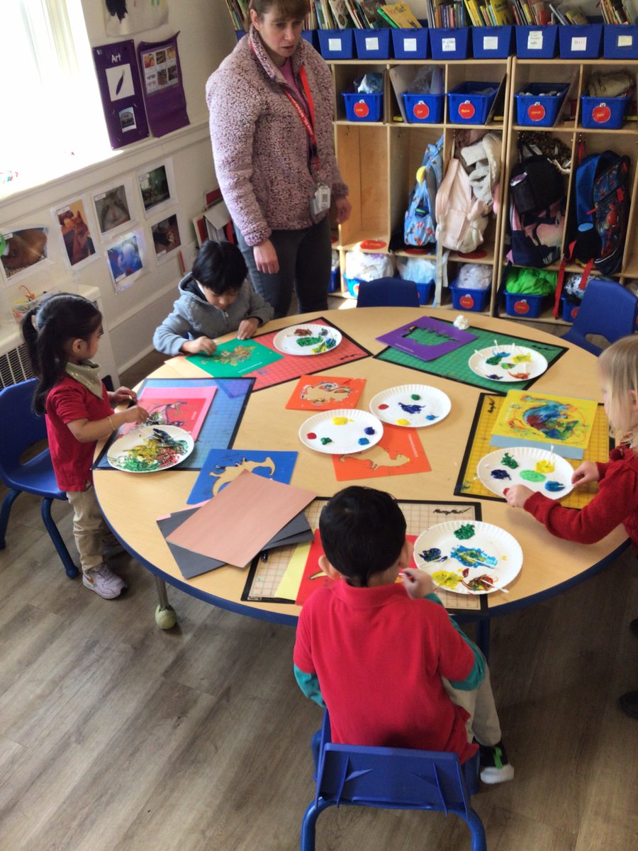 RBBPrekHackett's tweet photo. Artsy Thursday Fun @RedBankPreK #RBBisBIA https://t.co/fuzsZgVCwh