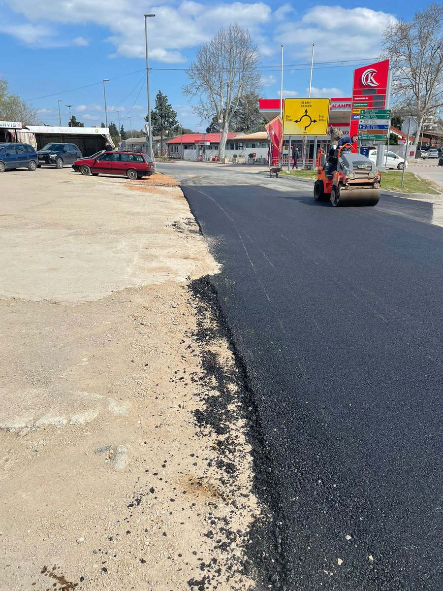 EndrinGjipali's tweet image. #trench #asphaltpaving 
#SpigaSRL #EdicomShPK