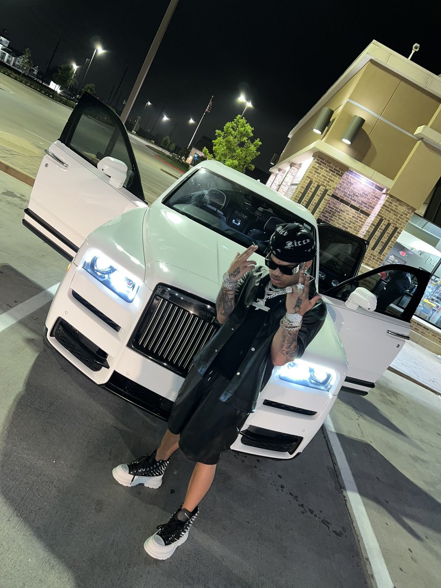 NoCap's tweet photo. no sleep, putting in work, that’s how we got it. https://t.co/RD3sb9PydA