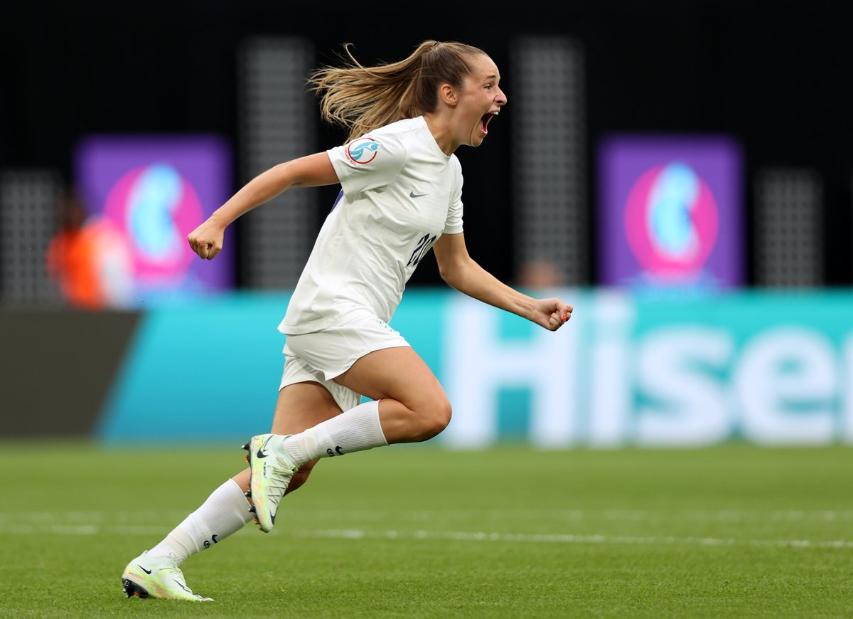 Ella Toone 🤝 Scoring big goals at Wembley 

#Finalissima | @Lionesses | #WEURO2022