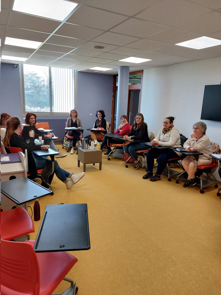 catherine sentis tweet media