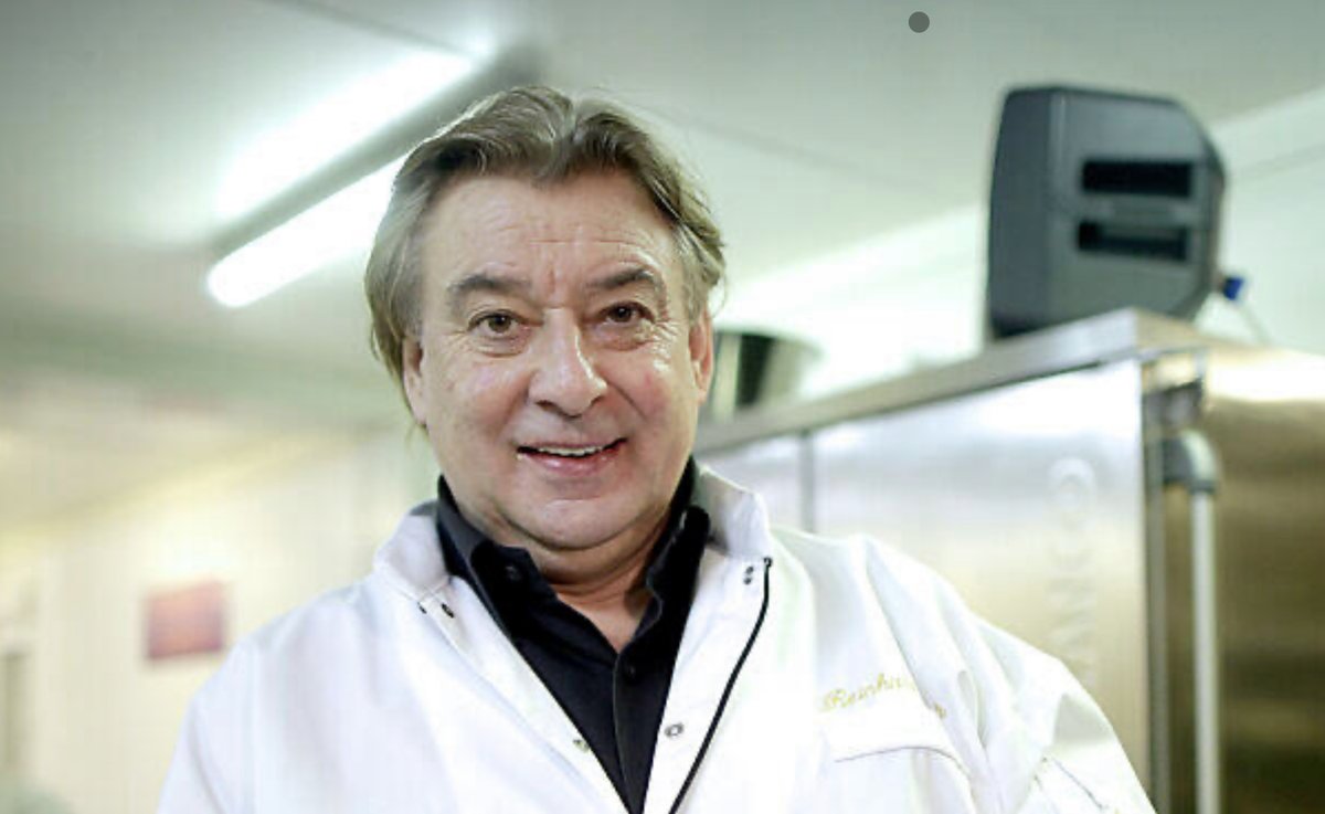 's tweet image. Ein Großer ist zu früh gestorben. Die Koch Reinhard #Gerer war noch nicht 70. Diese Elegie erscheint zu seinem Nachruhm.
Seuchenkolumne 985
cms.falter.at/blogs/author/a…