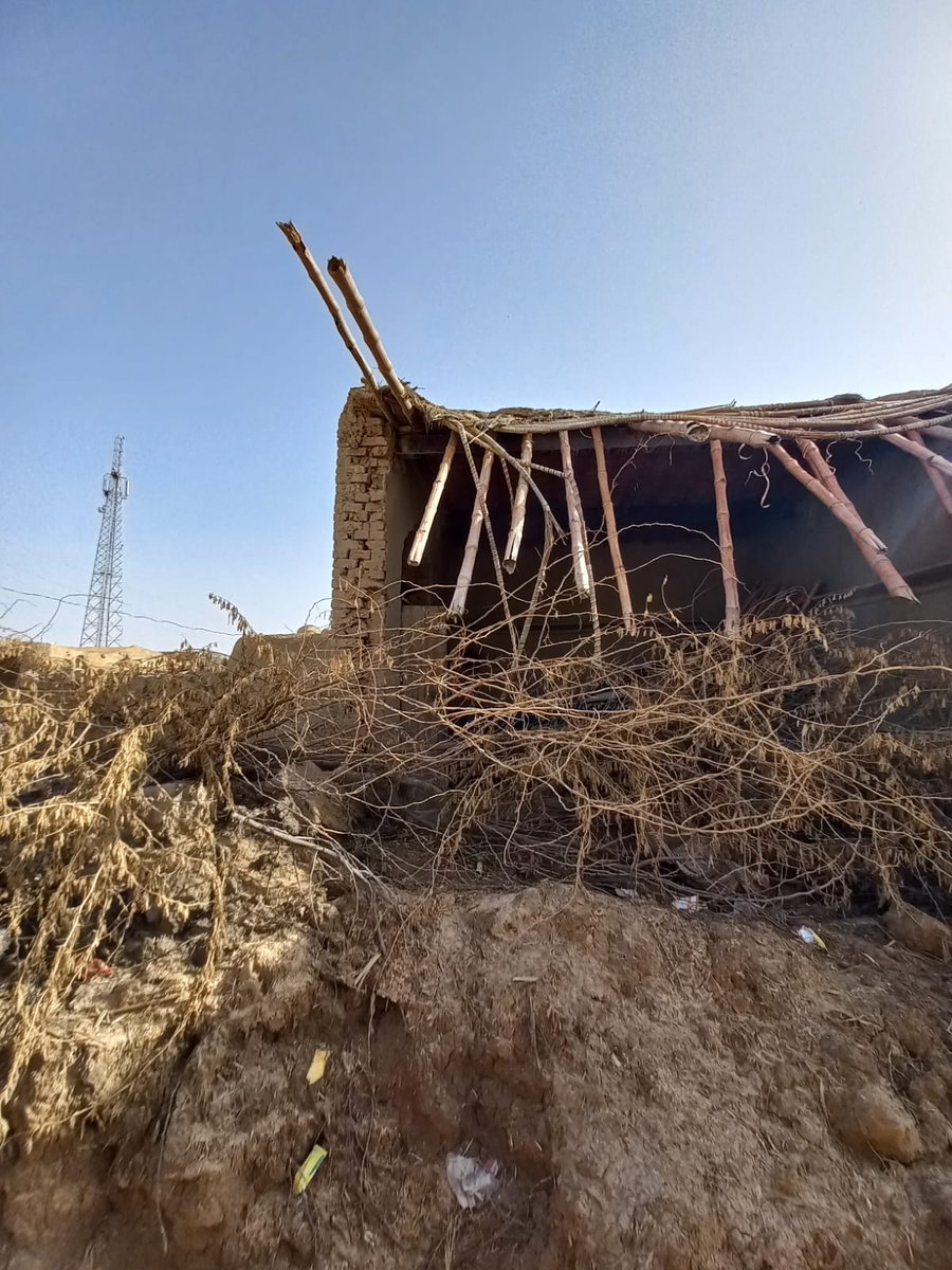 Flood affected families in villages Gandi Umar Khan, Gara Mula Dad, and Mochiwal, district DIKhan have taken refuge at their relatives/siblings houses as they lack finances to restore their houses.   
<a href="/swisssolidarity/">Swiss Solidarity</a> 
<a href="/HelvetasP/">Helvetas Pakistan</a> 
<a href="/HelvetasCH/">Helvetas Schweiz</a> 
<a href="/PHFHumanitarian/">Pakistan Humanitarian Forum</a>