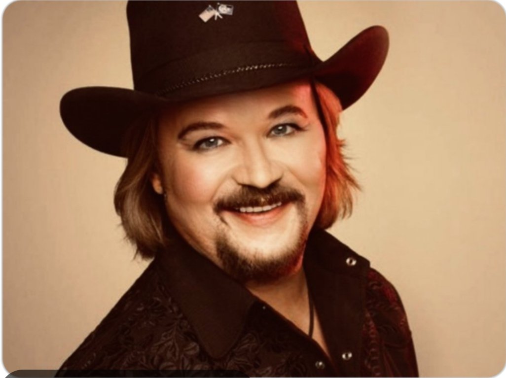 az_puck's tweet photo. @Nusfeed_News @Travistritt @JackDaniels_US Its nice to see you personally know their politics.
I would bet you would hate a guy who wears mascara. https://t.co/PMwXUNBrKD
