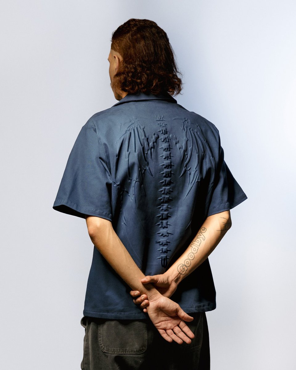 StreetFashion01's tweet photo. MENACE “Spine” Shirt (2023) https://t.co/dTs1pUrv2G