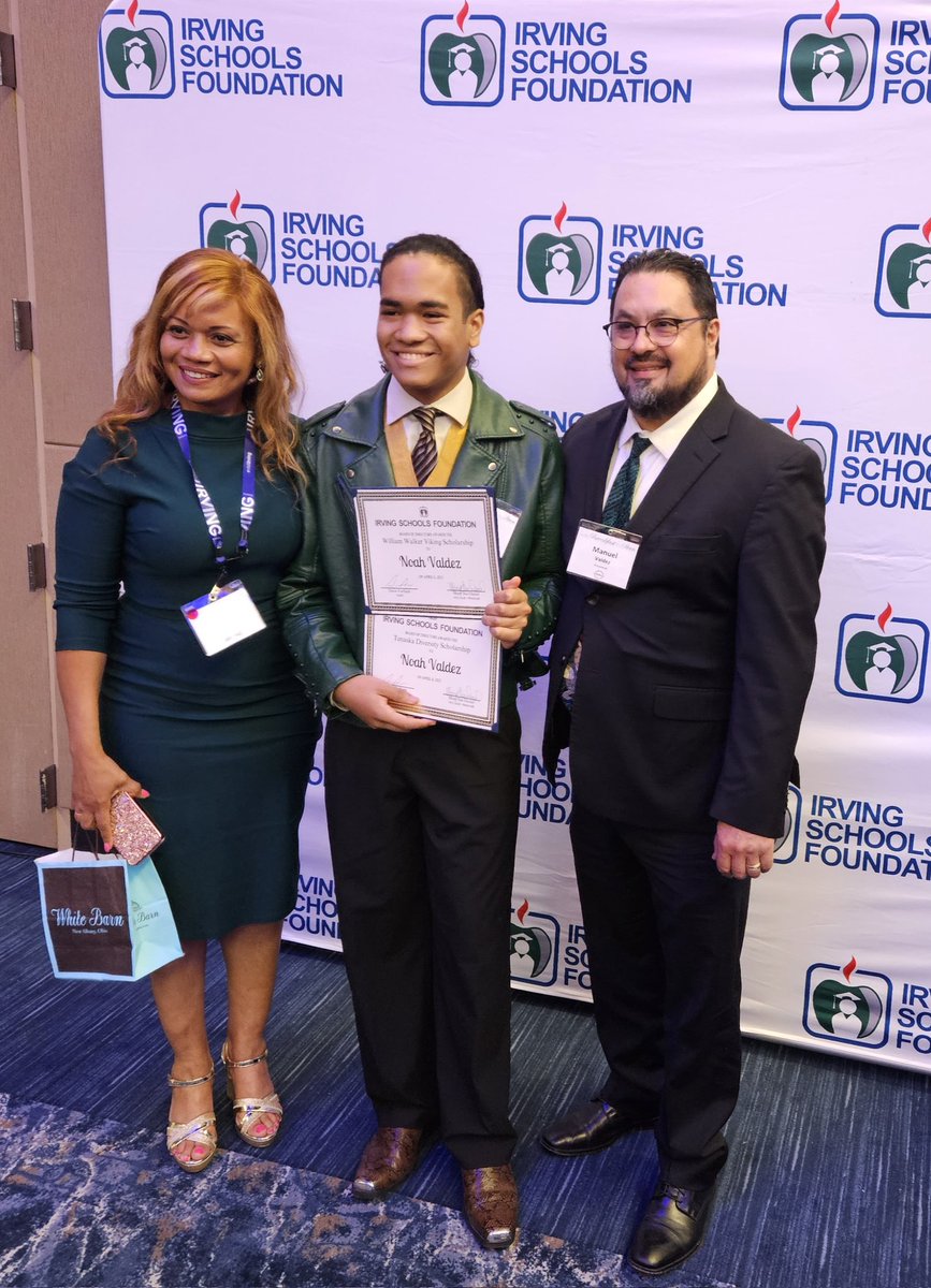 MeEstrello's tweet photo. Inspiring  Morning at Breakfast  with the Stars. Another wonderful  event by @IISDFoundation Thank you @IrvingISD @IrvingBowie_MS @bowie_avid https://t.co/oShtnA0vq9