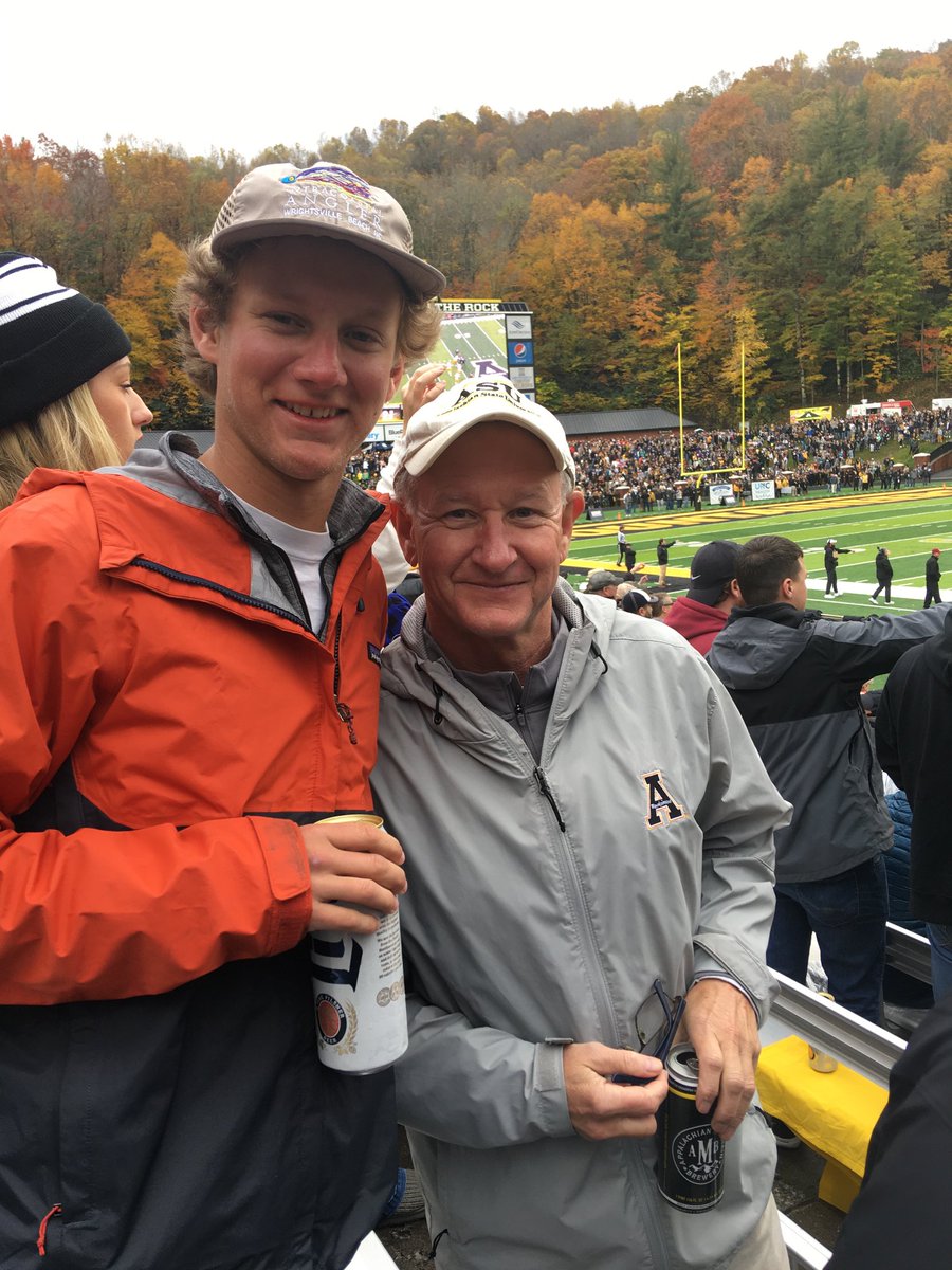 acov3302's tweet photo. #iBackApp, students have many choices to where they want to go, proud that they choose Boone, NC like we did. https://t.co/3zQ2HMHob8