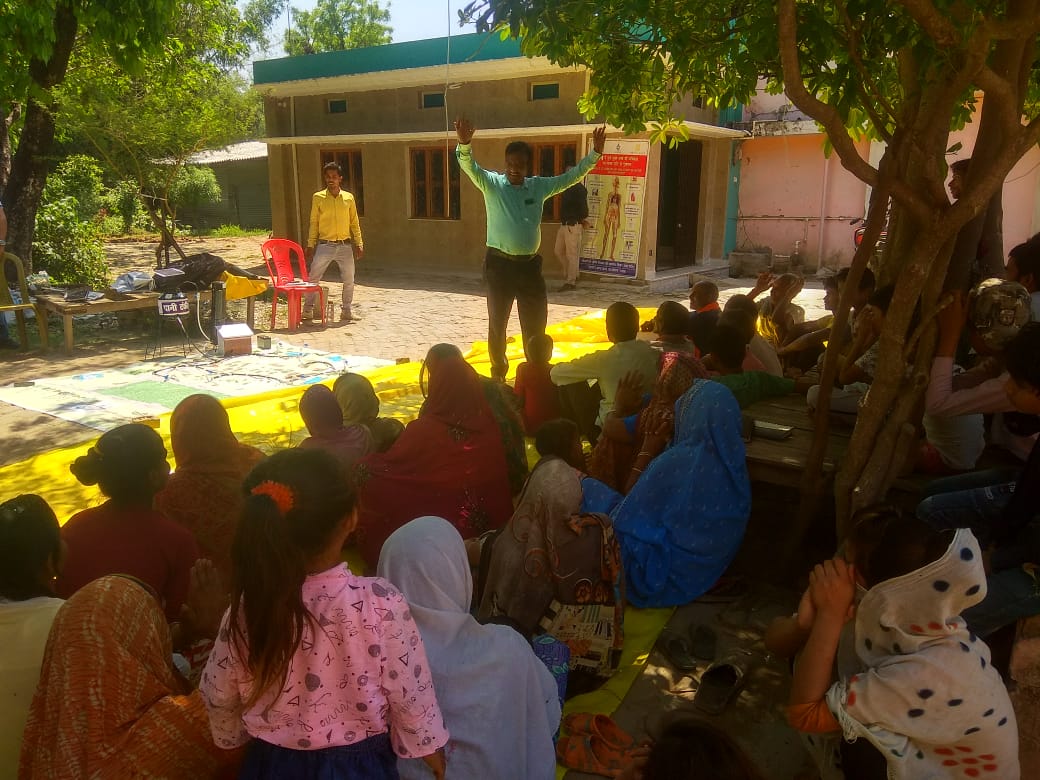 asadumar87's tweet image. Prioritizing community empowerment for @jaljeevan_  @upswsm @AKF_India #safewater #FHTC
