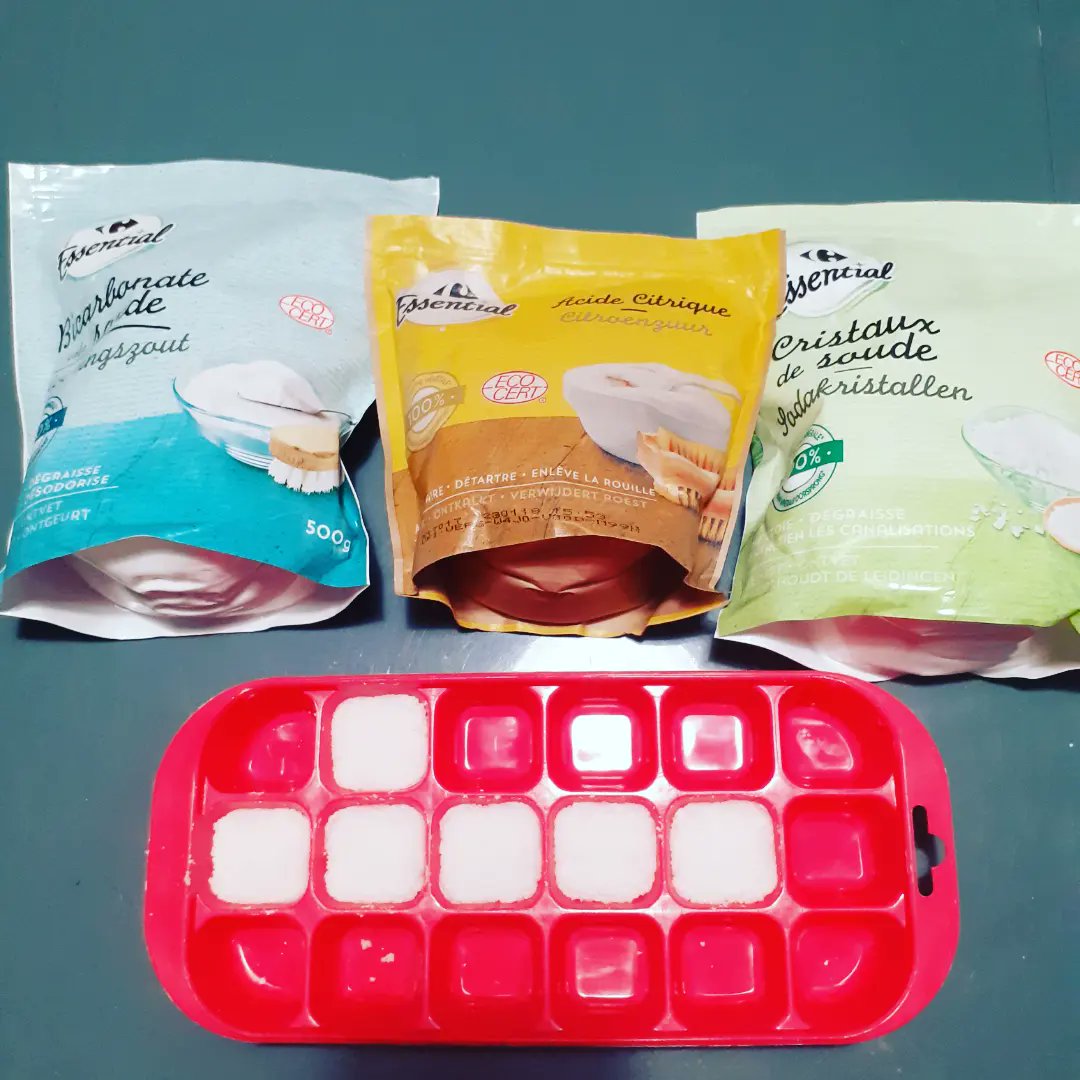 SBent86's tweet photo. Super tablettes lave vaisselle, faites avec mes 3 produits Carrefour Essential ! Merci pour cette découverte @trnd @CarrefourFrance . Ma vaisselle est propre, plus aucune tache et elle brille 🌟
#mestablettesdiy #carrefouressential
#carrefourfrance https://t.co/VzJ8l5ZnH2