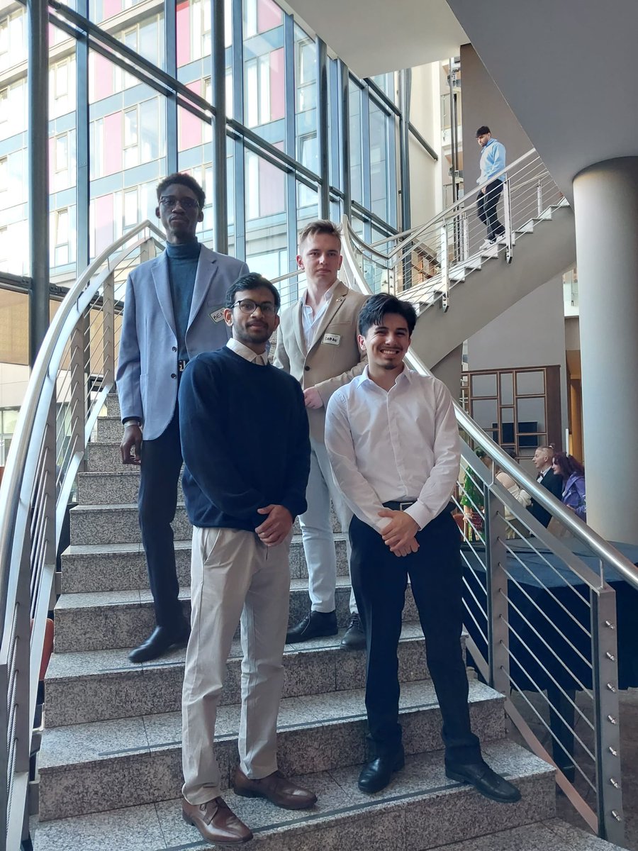 Best of luck to our Best Intervarsities representatives Start Up Society 🥰 At the Hackaton event students pitched their business start up ideas with support from local Entrepreneurs. Collaboration with @rubiconcentre In the photo Ben, Sushant, Damian and Diego #BICS2023