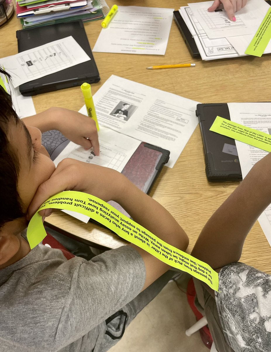 Sara B. Awtrey tweet media