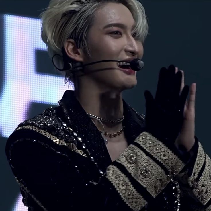 seonghwa gallery tweet media