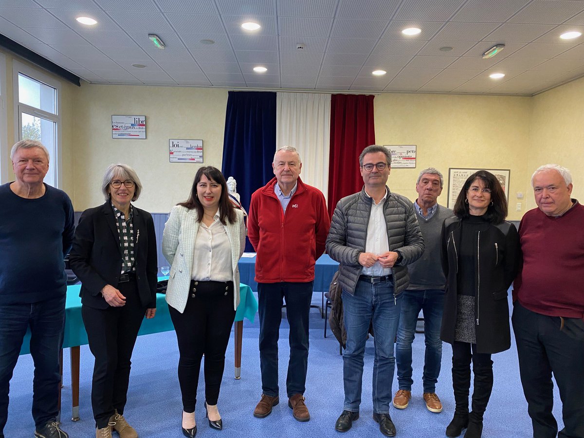 Sud Loire Avenir (@sudloireavenir) on Twitter photo Notre CA se réunissait en mairie de #Bouguenais Merci pour l’accueil de Mme la Maire <a href="/SandraImperiale/">Sandra Impériale</a>
Le Pdt <a href="/FHervochon/">Freddy Hervochon</a> remercie notre invitée, la directrice d’Estuarium, qui a fait part de l’état d’avancement du projet de PNR Estuaire de la #Loire et #GrandLieu <a href="/FederationPNR/">Fédération des Parcs</a> Notre CA se réunissait en mairie de #Bouguenais Merci pour l’accueil de Mme la Maire <a href="/SandraImperiale/">Sandra Impériale</a>
Le Pdt <a href="/FHervochon/">Freddy Hervochon</a> remercie notre invitée, la directrice d’Estuarium, qui a fait part de l’état d’avancement du projet de PNR Estuaire de la #Loire et #GrandLieu <a href="/FederationPNR/">Fédération des Parcs</a>