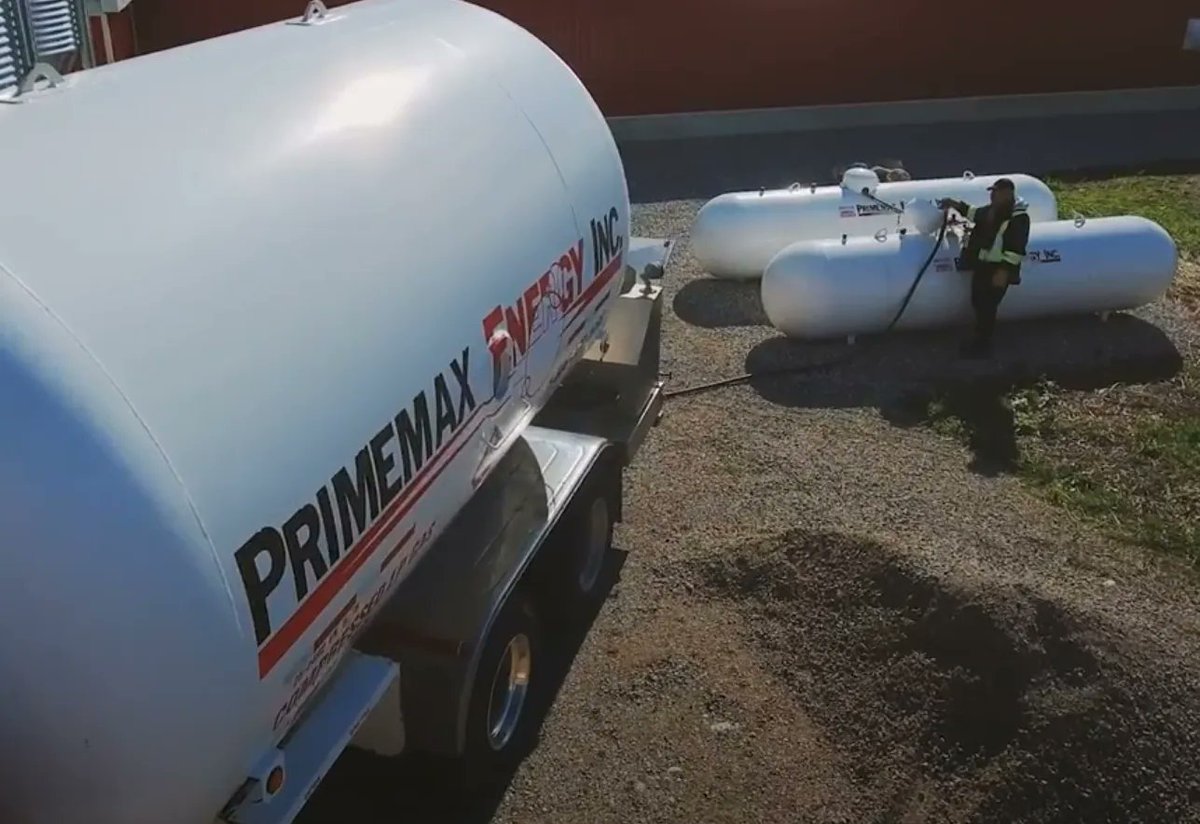 PrimemaxEnergy's tweet photo. For this week's #topicthursday, we're diving into why many have made the switch. Check out our top 5 reasons to switch to propane at https://t.co/LE9mxS56Ys! #newblogalert #newblog #blog #reasonstoswitch #propane #homeheating #primemax #ayr #ayrontario #kwawesome https://t.co/lG26y1kNlU