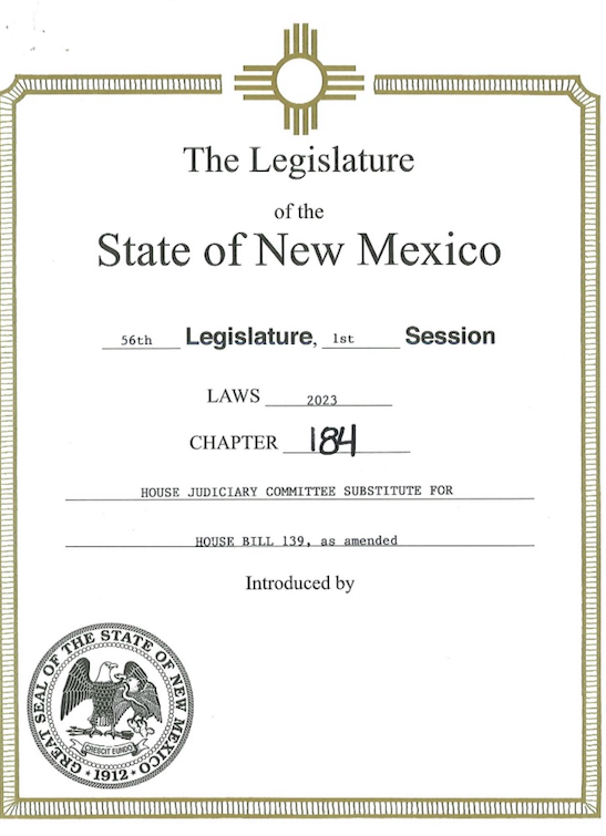 FinesandFeesJC's tweet photo. 🥇🎉ANOTHER VICTORY for New Mexico! 

Last night, @GovMLG signed HB 139, officially ending post-adjudication & bench warrant fees, taking the state one step closer towards ending the criminalization of poverty.

Huge thanks to NM's judiciary, lawmakers, and all the advocates who made this possible. And of course our own @MonicaAult & @afarrell_312! 

Press release: https://t.co/HVzAtjw8Jt