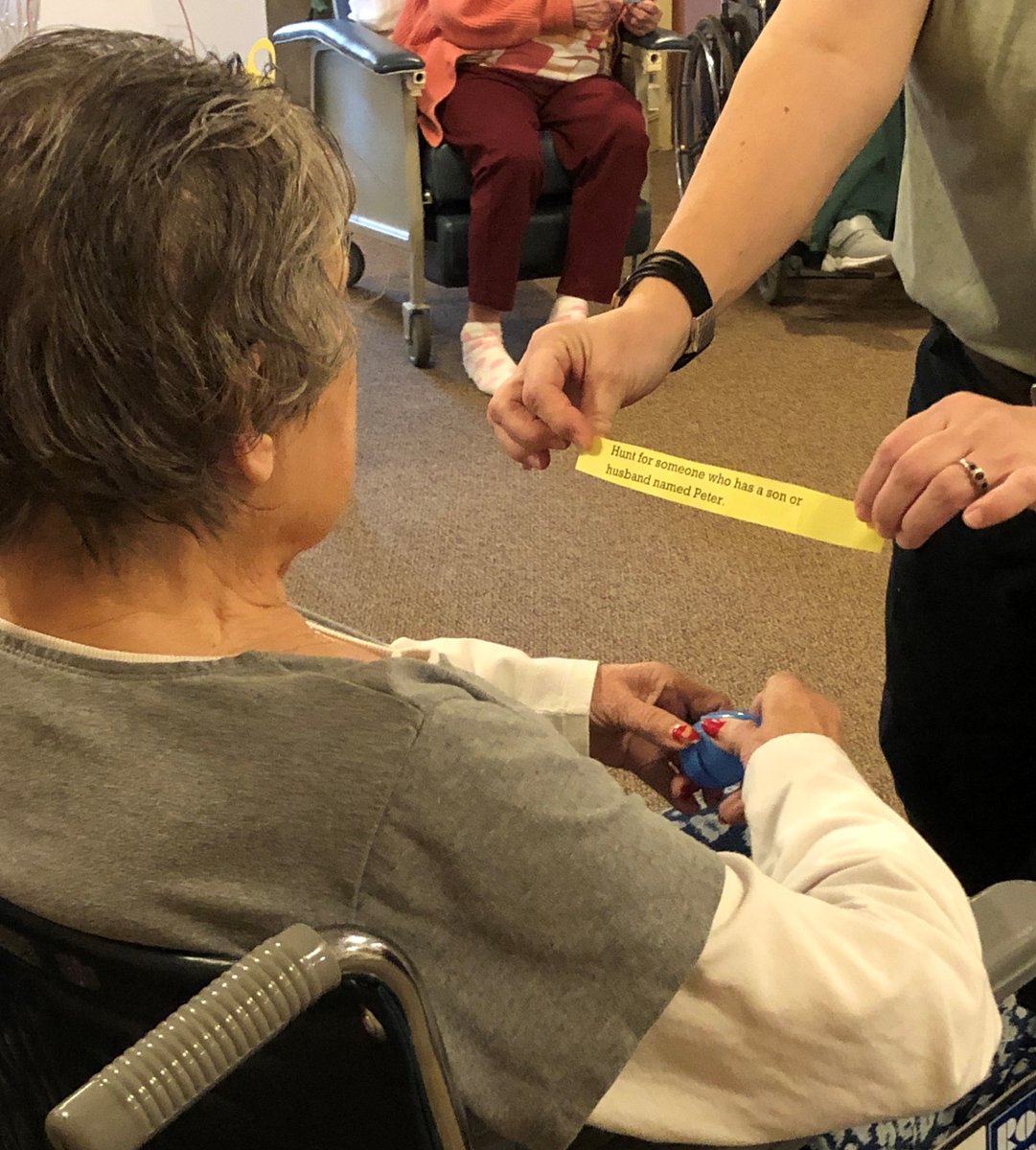 FriendlyROC's tweet image. Part II: The hunt is on! #FriendlyHome Members searched for Easter eggs, and once found, they opened the eggs to find a treat and a challenge inside! 🐣 #SpringtimeFun #HippityHoppity