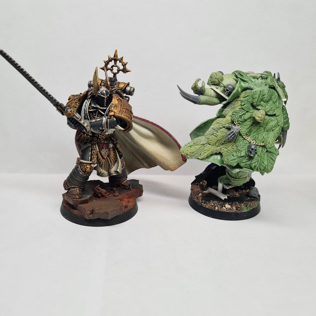 30kSteve's tweet photo. Hi folks, been catching up on this I started ages ago, it was a bit dusty 😁 still a wip, next to his best mate for scale https://t.co/bZchzBIrxS