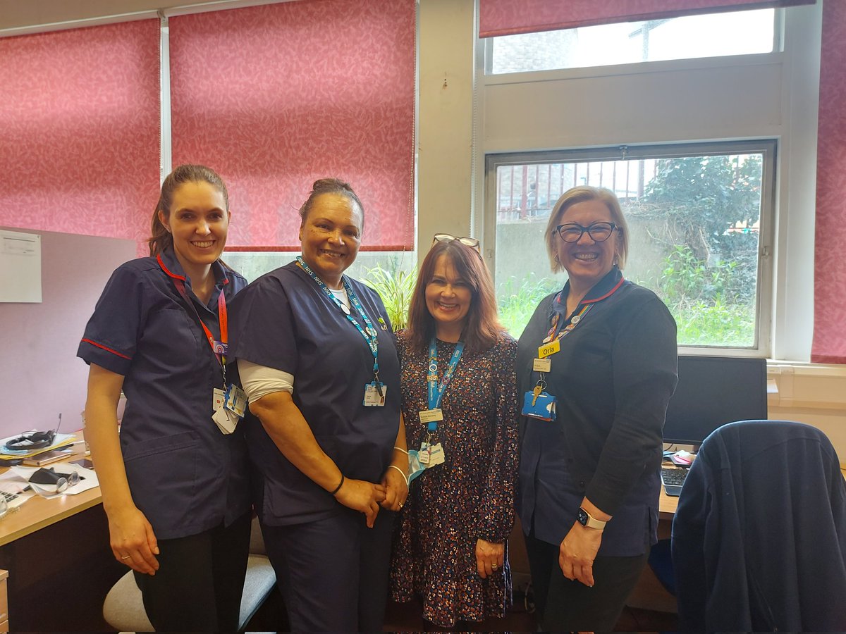 Michelle Mulvaney 🌈💙 tweet media