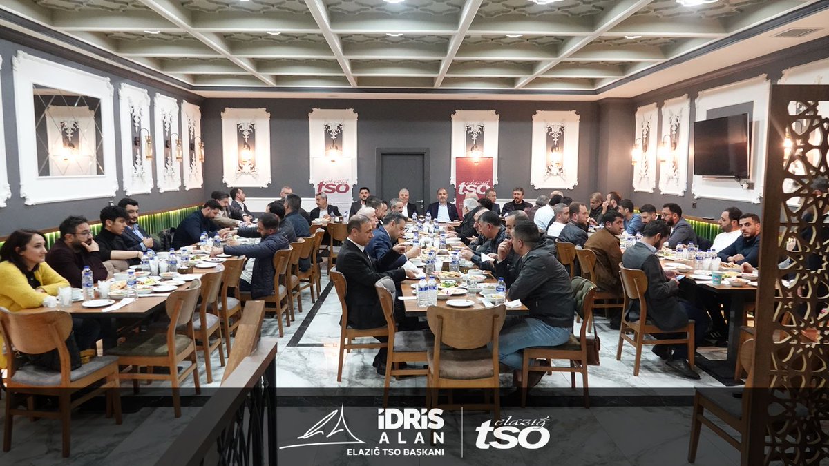 elazigtso's tweet image. Elazığ Ticaret ve Sanayi Odası Meslek Komitesi Üyeleri, Başkan İdris Alan&apos;ın katılımıyla gerçekleşen iftar yemeğinde bir araya geldiler.