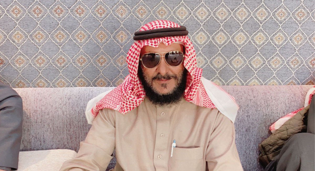 جديد الشاعر حمود غالي المطيري اثناء مرباع ابله بقرية الدحوه  بحرة بني رشيد 

#حفلات_المعنى 
#عساس_المعنى 
#مكتب_المعنى 

youtu.be/yDIWppDoGik