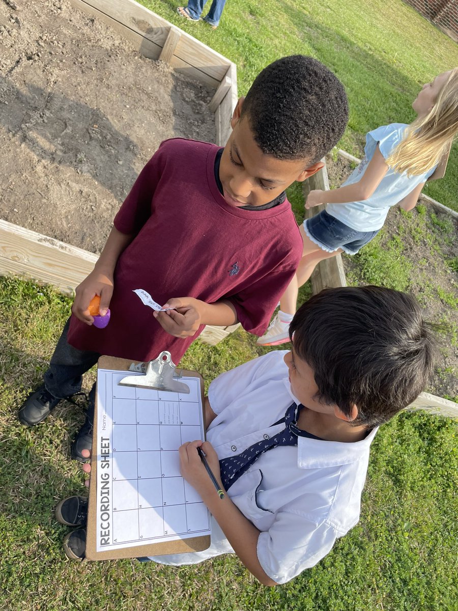 Lisa Barham tweet media