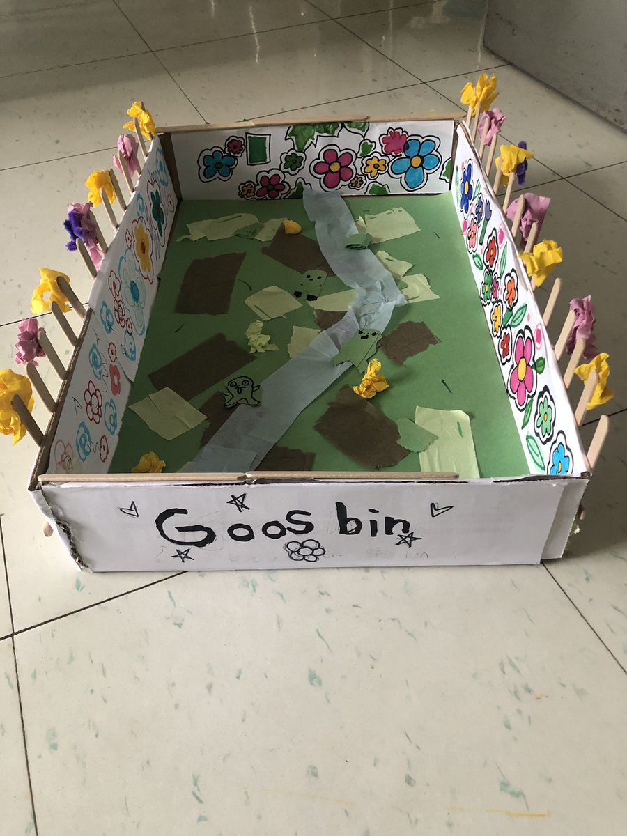 naghmanaq's tweet photo. Students created these GOOS Bins using recycled materials. #GOOSPaperDay23
@EcoSchoolsCAN https://t.co/bNRFgk75GQ