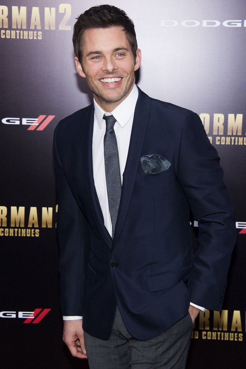 i swear to GOD this is the same man