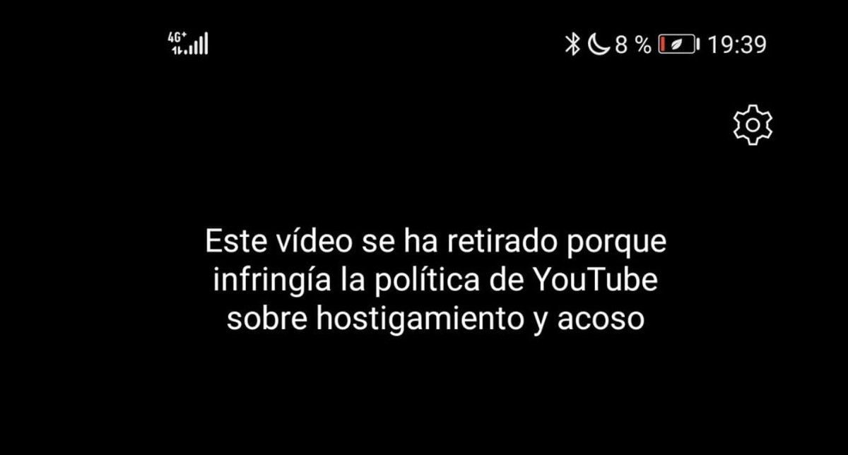 juansotoivars's tweet photo. La entrevista que me hizo @Tioblancohetero para explicar la injusticia contra el autor del tour de la manada ha caído de Youtube. Denuncias coordinadas, suponemos. Hay gente empecinada con ese artista abatido siga en el ostracismo, así que ahí va un link.
https://t.co/7l5wBtp0s4 https://t.co/TAybzGGiHH