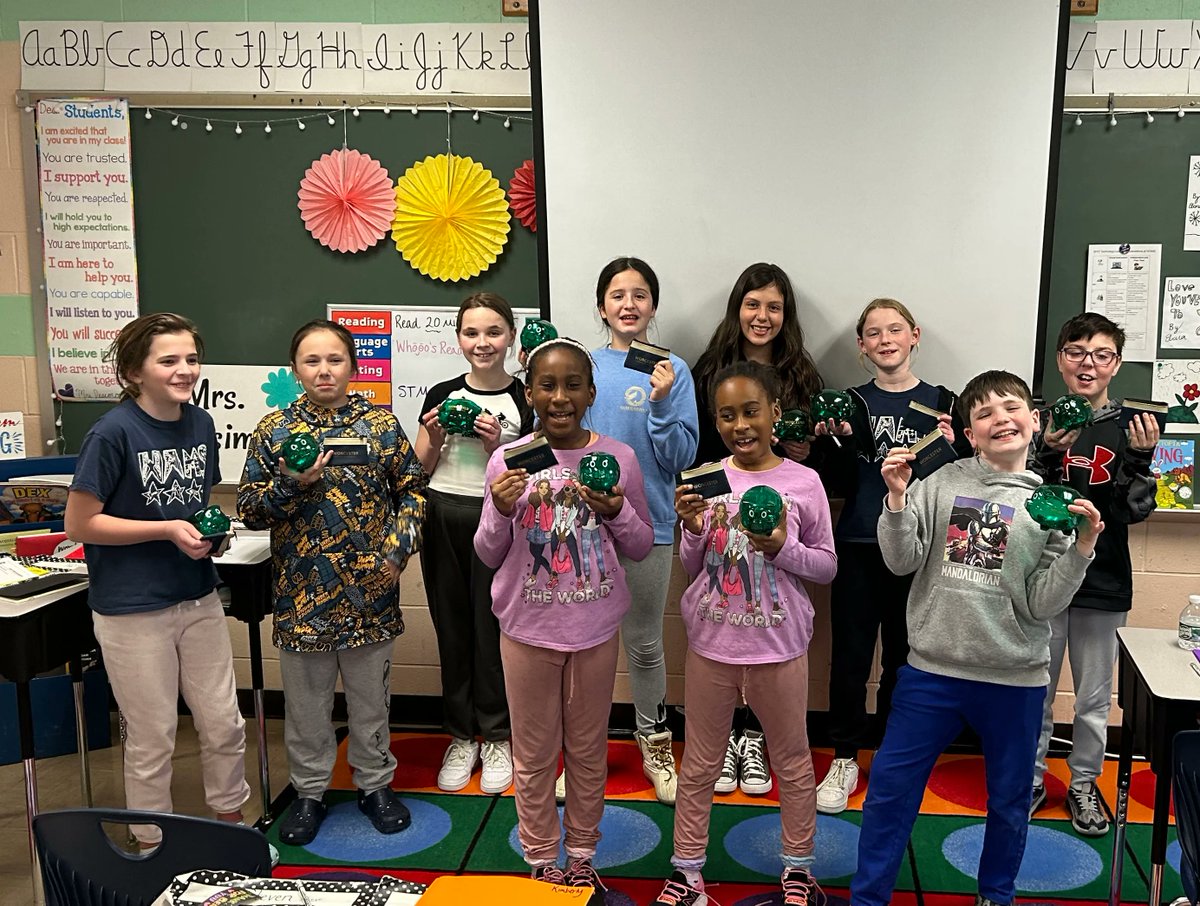 worcesterpublic's tweet photo. In @worcesterpublic, 10 schools are teaching grade 5 &amp; 6 students about personal finance in after-school clubs!

The schools are Belmont Street, Clark Street, Goddard, Heard Street, Norrback, Quinsigamond, Tatnuck Magnet, Vernon Hill, Woodland, and Worcester Arts Magnet. https://t.co/noUObW2x15