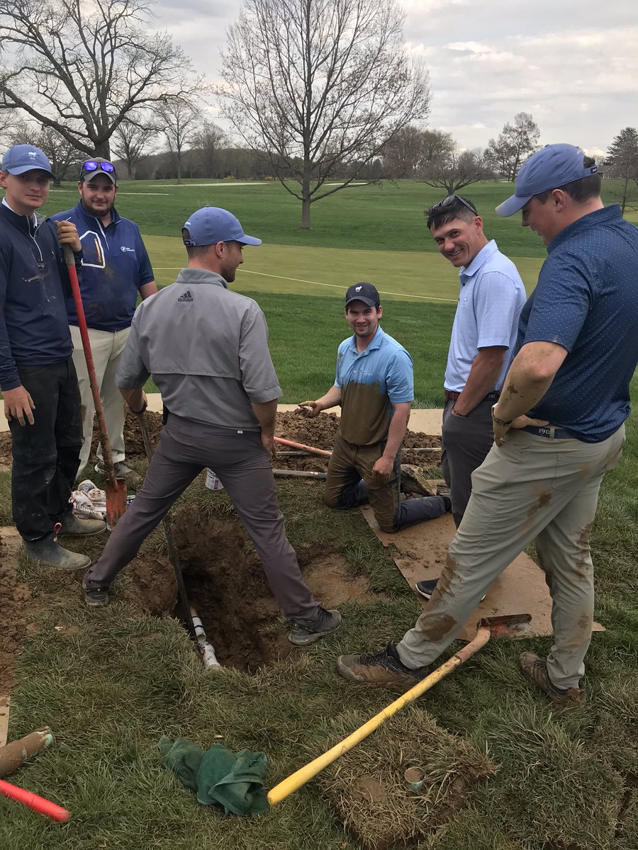 Irrigation work is dirty work. It takes dedication to do the dirty work, as in the example below. Thanks @BradenThomas07 @GavinKop_Turf for kicking #grass today!!