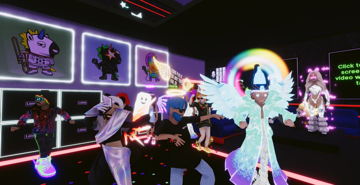 JsCoincollector's tweet photo. We got an epic combo by Dario Lotti and Sandro Nocco 🤯 It's a clearcut KO for me! That's a killer sax there! 🎶🎶🎶🎷😍

@PiZzArteItaly @Uniquehorns_nft @shelleyvan @DhiDominguez @decentraland #Metaverse #MusicNFT #TRU #TRUbandRoom #NFTcommunity #Digitalfashion #Metafashion #DCL https://t.co/dBH7TxcGPp