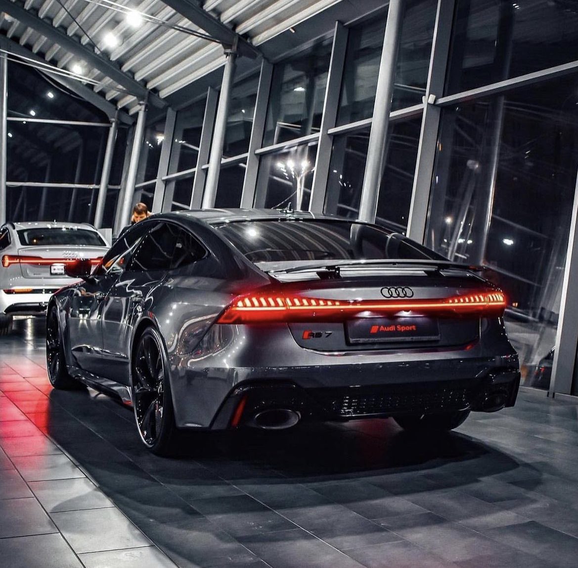 LuxuryCars365's tweet photo. Audi RS7 😈 https://t.co/ioov3vGVi2