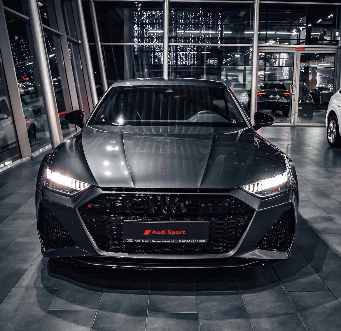LuxuryCars365's tweet photo. Audi RS7 😈 https://t.co/ioov3vGVi2