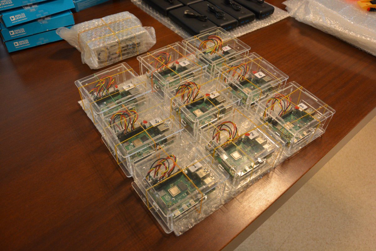 Öğretim üyelerimiz öğrencileri ile birlikte tasarımını ve yazılımını yaptıkları #cedas_eq cihazlarıyla yerinde ölçüm almak üzere #Gaziantep e doğru yola çıktılar. 
<a href="/ahukomecmutlu/">komec</a> 
@DrUlgenMrTgsL 
<a href="/MKamerOzdemir/">Kamer Özdemir</a> 
<a href="/sidarpaydas/">Sidar</a>