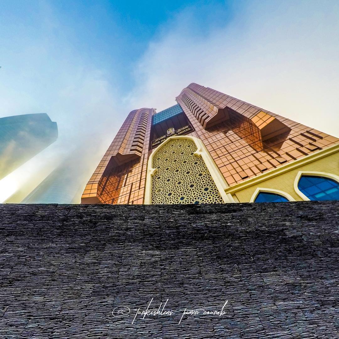 tamerzourob's tweet photo. @Lightroom Bab Al qasr hotel, UAE https://t.co/vlQh7o6KdZ