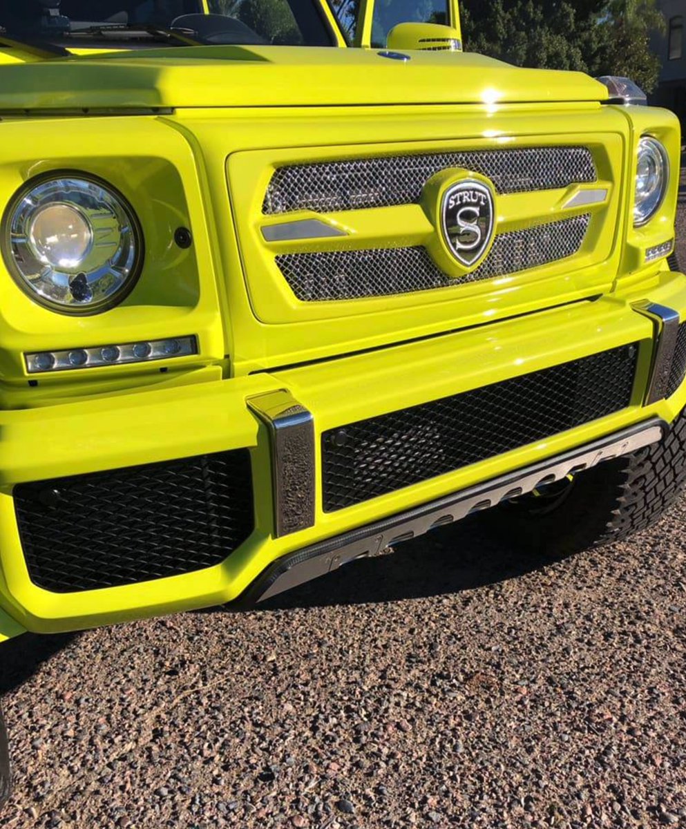 STRUT__LIFE's tweet photo. It's that time of the week again! We are hitting you with another #STRUT throwback!

Imagine cruising around town with this lightning bolt of a G Wagon  ⚡ 🏁

#TBT #STRUT #STRUTcollection #STRUTlife #STRUTgrille #innovation https://t.co/LsTomWKtZ8