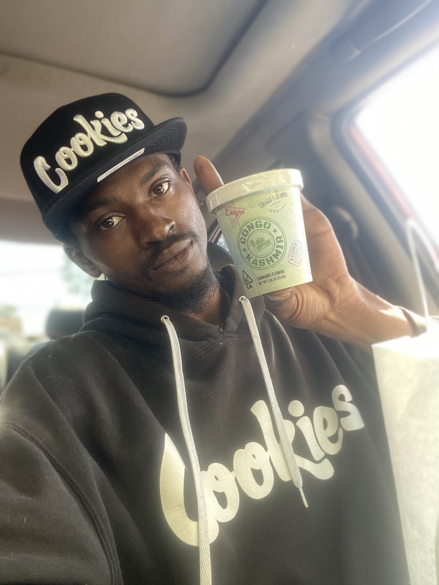 Baggzforever's tweet photo. Had to treat myself and do ah lul @cookiesglobal & @CookiesSF shopping🍪🛍️!!
#Cookies @berner415 #CookiesTubs #CONGOKashmir #CookiesHat #Cookiessf #CookiesClothingLA https://t.co/YLnUa5SNJh