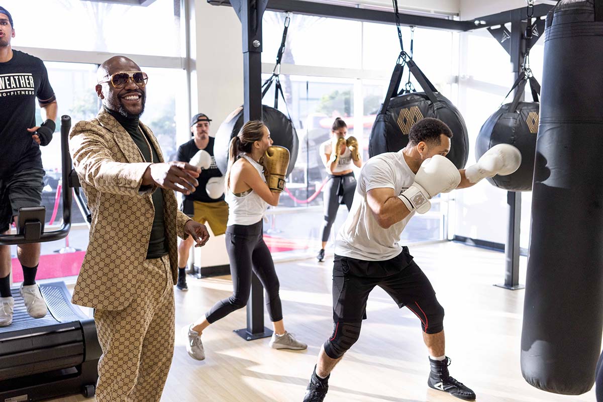 Mayweather Boxing + Fitness is coming soon to Celebration Pointe 🥊 Learn more by visiting the #LinkInBio

#PlacesThatEndure #BuildingWithPassion #Unicorp #Perseverance #MayweatherBoxingFitness #TeamMayweather #FloydMayweather #ForLease #Celebration #Disney #PublixAnchored #CRE