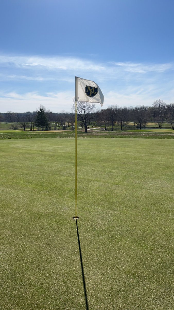 MinorParkGC's tweet photo. Spring Aerification 2023. Shoutout to my crew, small but efficient!! Appreciate you Mike, Matt, Amilcar, Tulio, EJ and Brody! ⛳️ https://t.co/5dYSkdd5Le