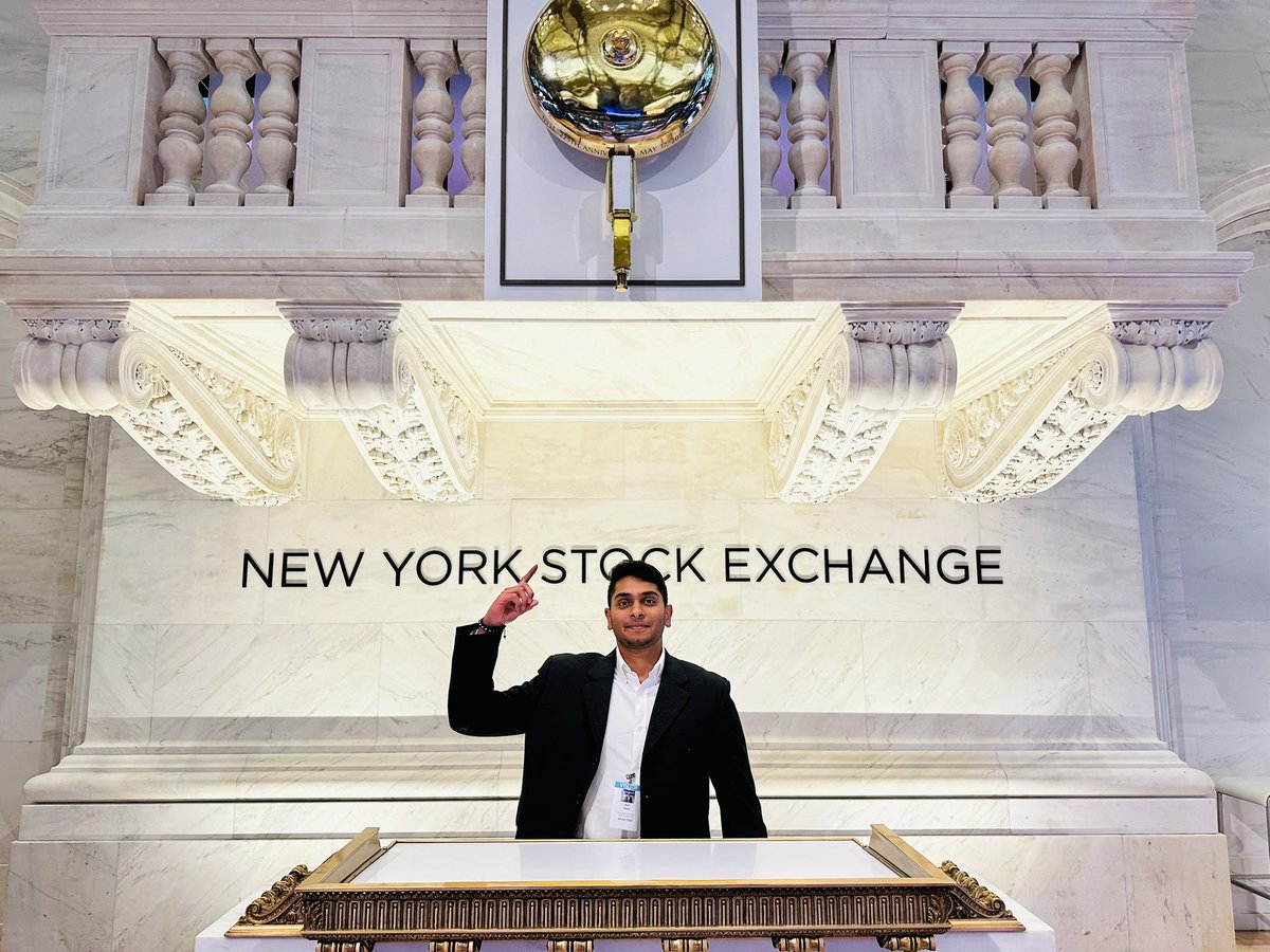 ChampionVibe's tweet photo. Took over NYSE today! https://t.co/HpqwzGeTHl