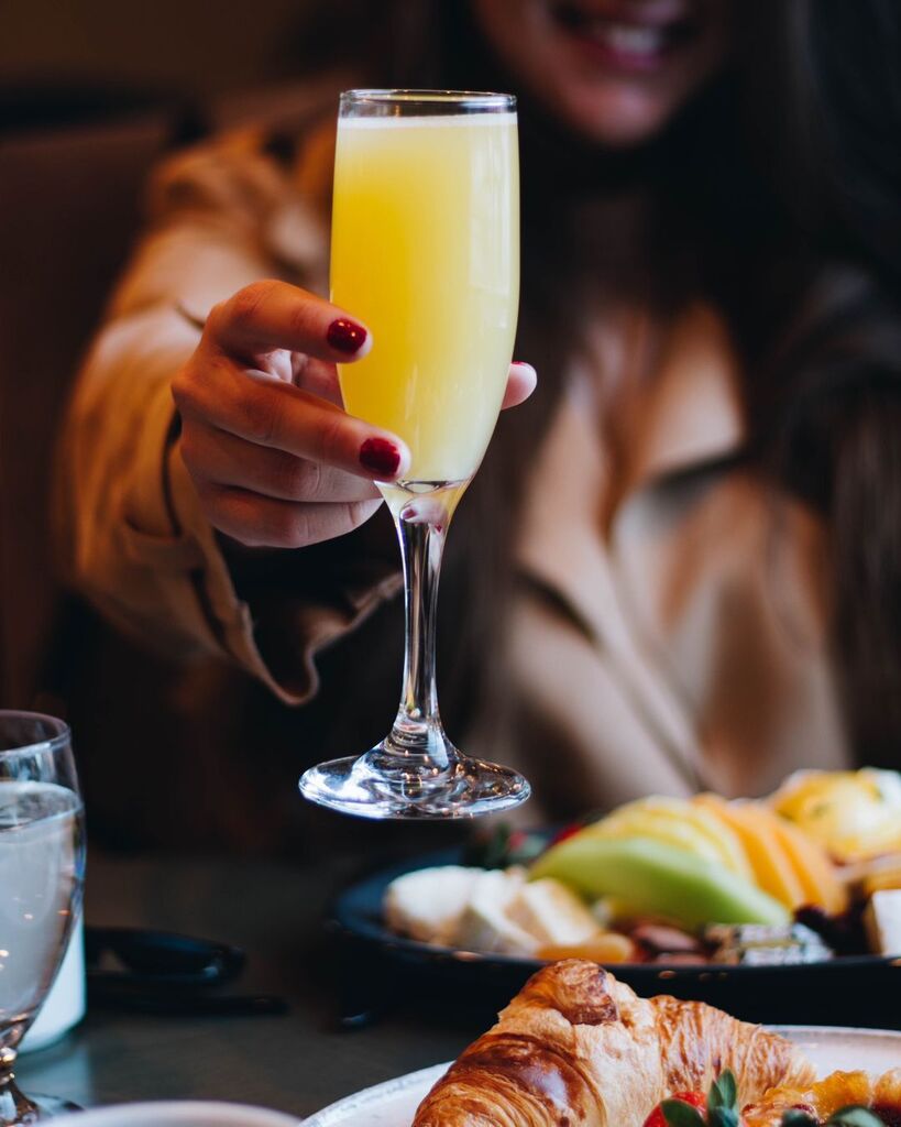 Mimosas, any-bunny? 

Join us for our Easter Brunch Buffet Sunday, April 9. Link in bio to book. instagr.am/p/CqtTuVCvmxs/