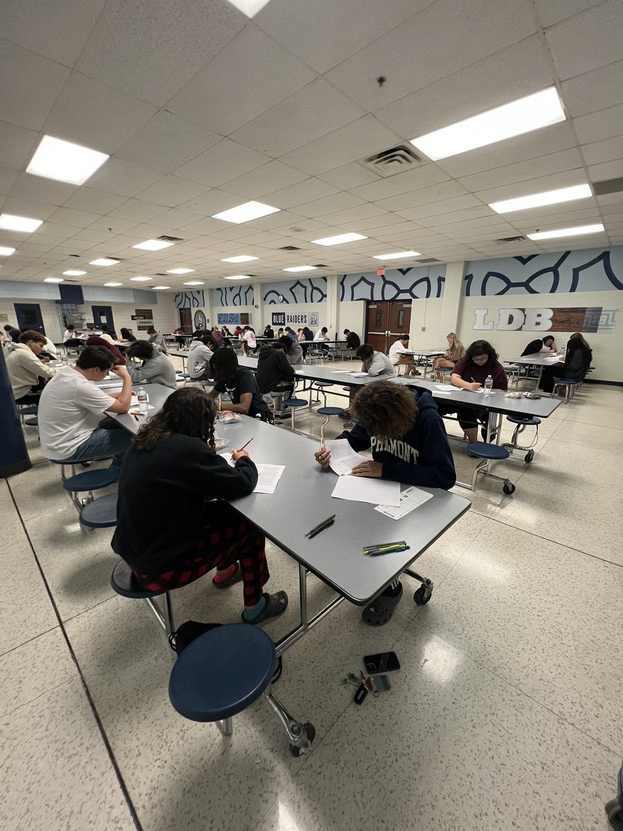 MrsC@HEB tweet media